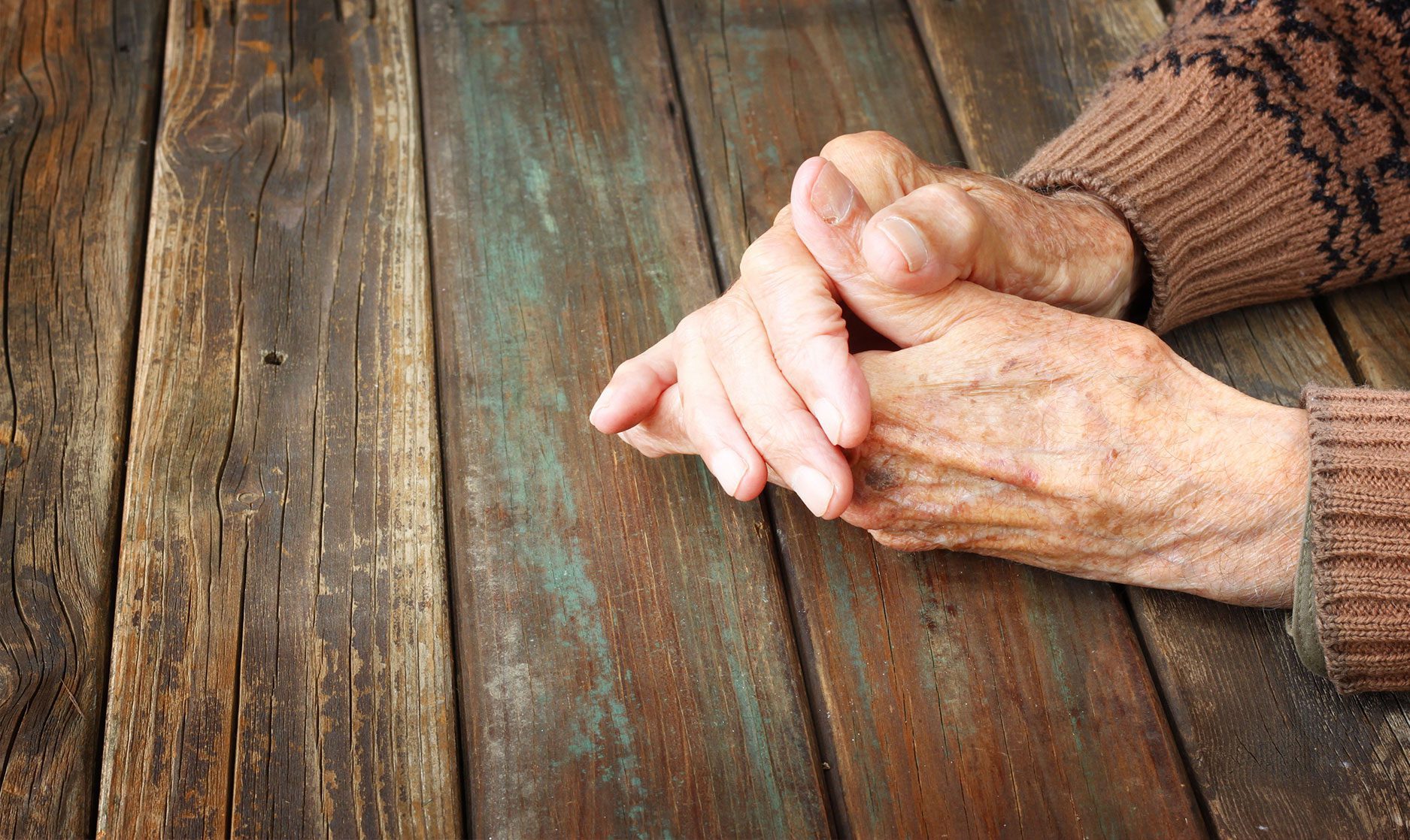 Bible-Prayer-old-hands